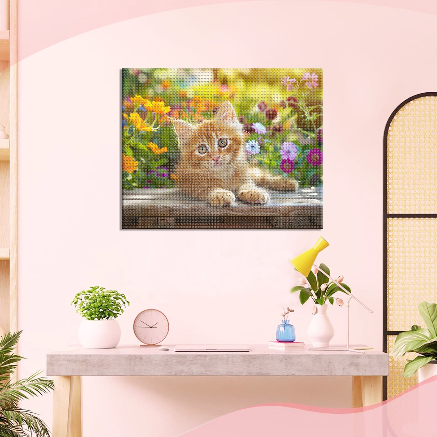 Sonniges Katzchen im Blumenmeer - Diamond Painting